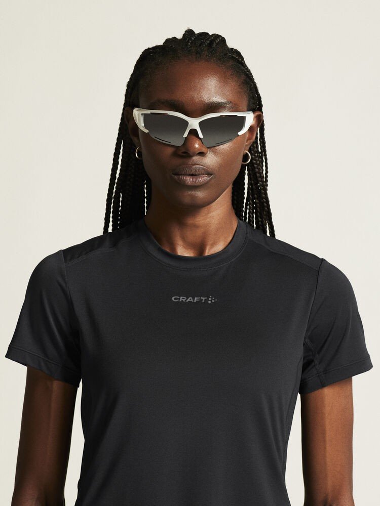 T-shirt ADV Essence SS Tee 2 W Craft noir - vue 4